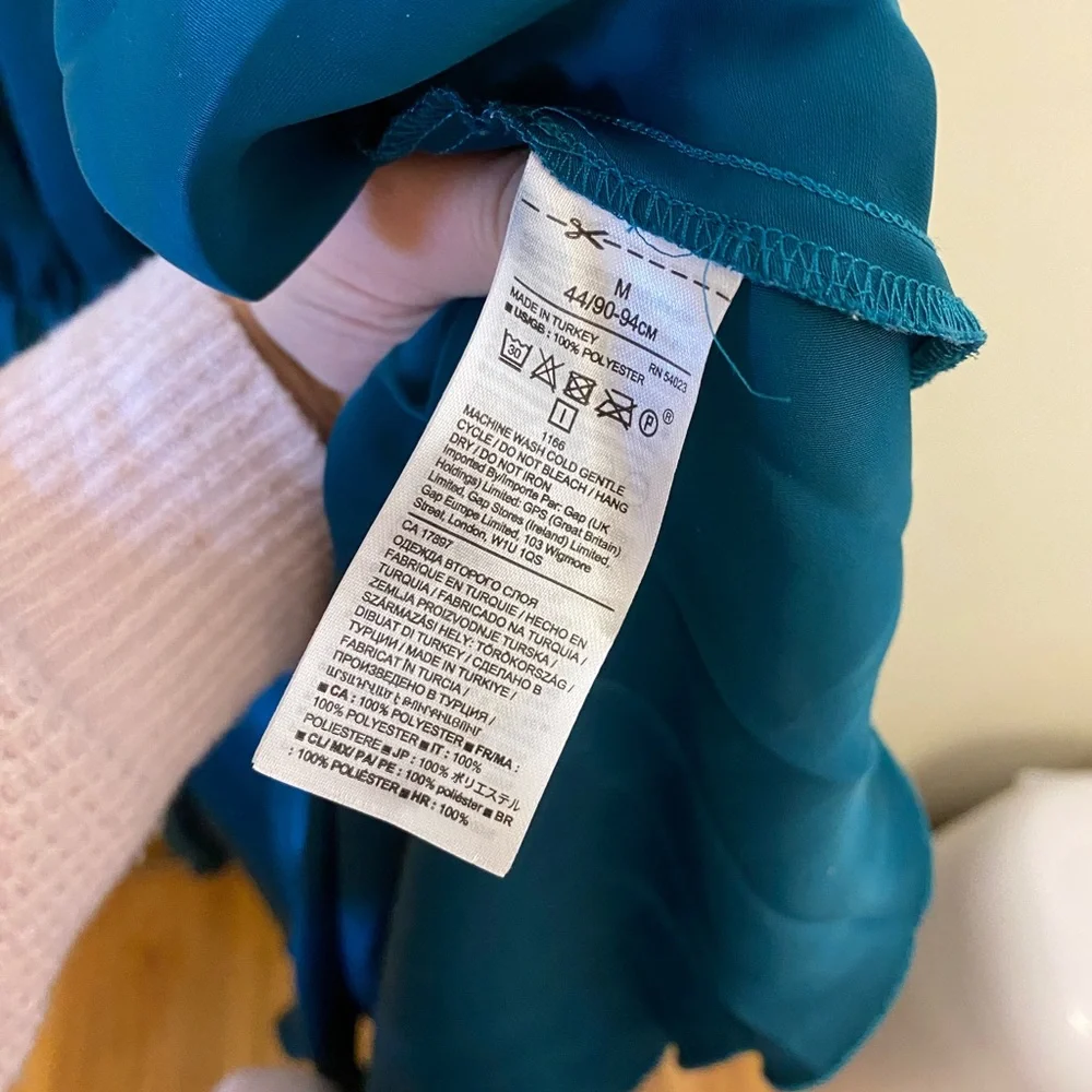 Banana Republic Teal Mock neck pleated dress medium - Picture 3 of 3